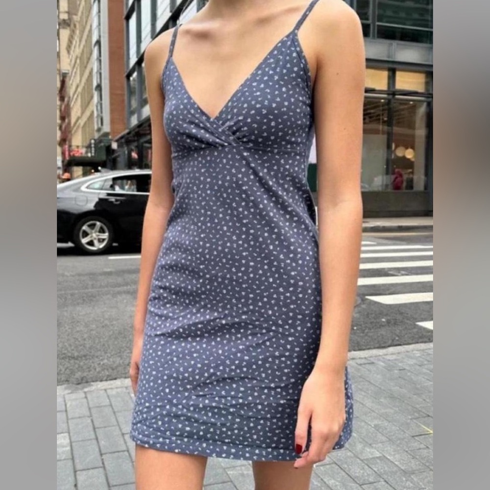 brandy melville amara navy dress with white floral print